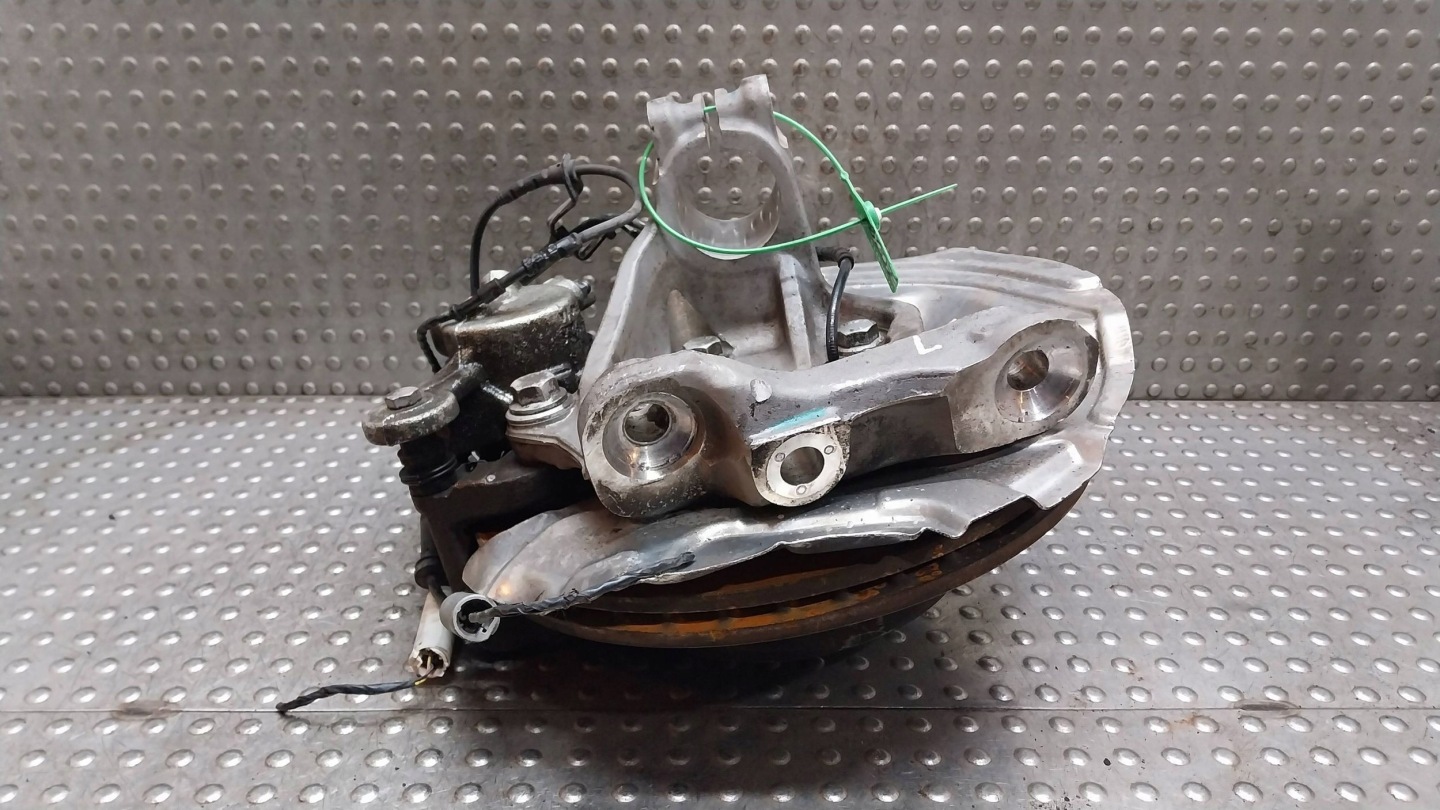 otoč čapu strmeň ľavý predok 6793209 BMW E90 E91 E92 E93 E81 E82 E87