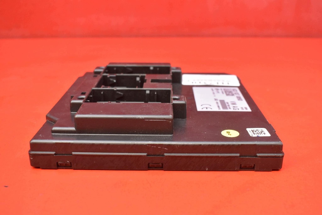 Unité commande confort 6C0937089D SKODA RAPID 1.2 TSI 110 KM 12-17