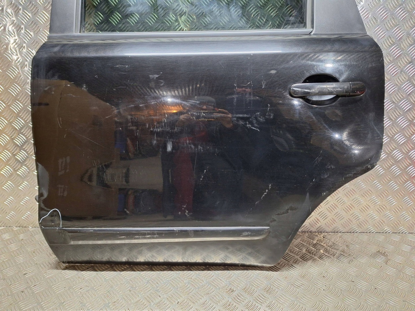 door rear part rear. left NISSAN NOTE E11 06-12 complete