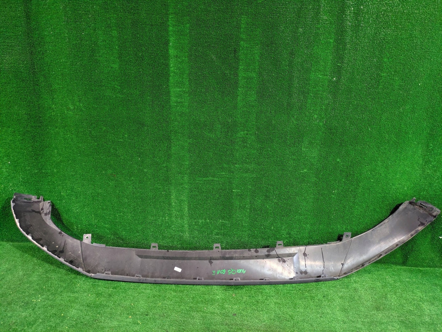 spoiler of a bumper front AUDI Q5 80A NR.0524