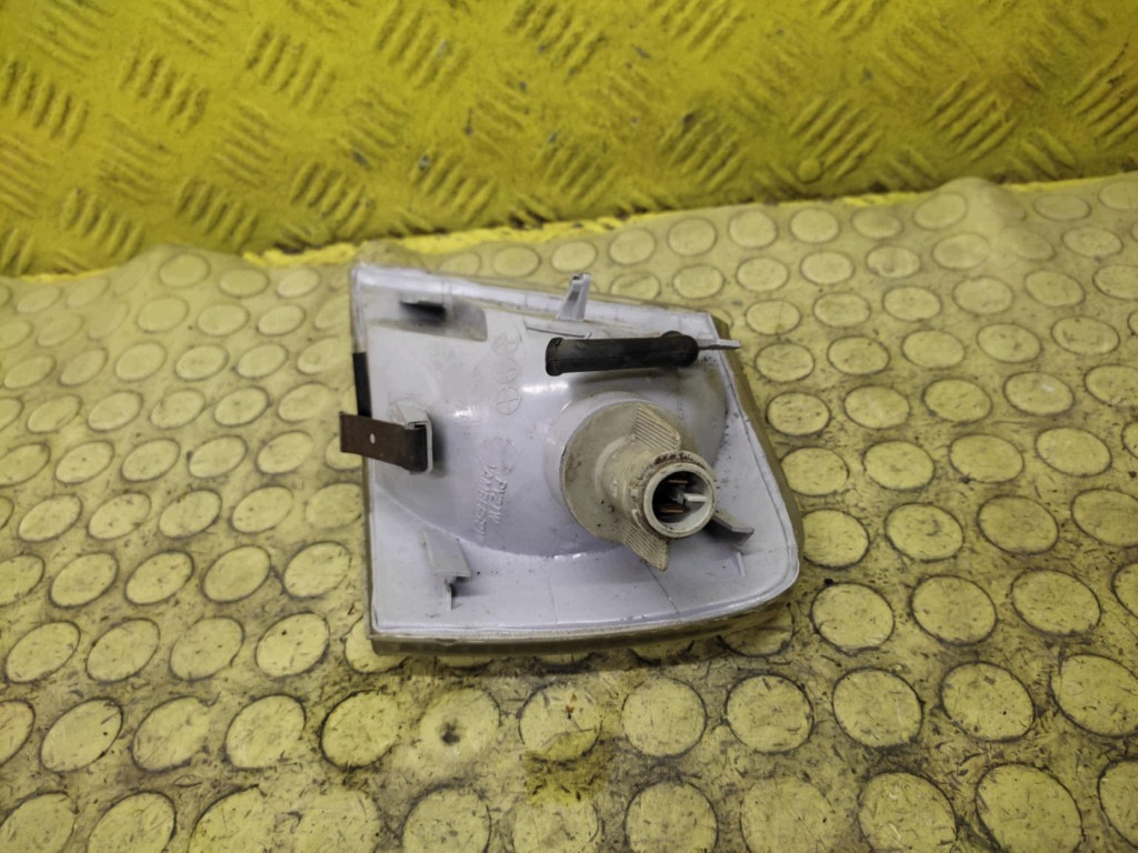 VW PASSAT B5 indicator right front