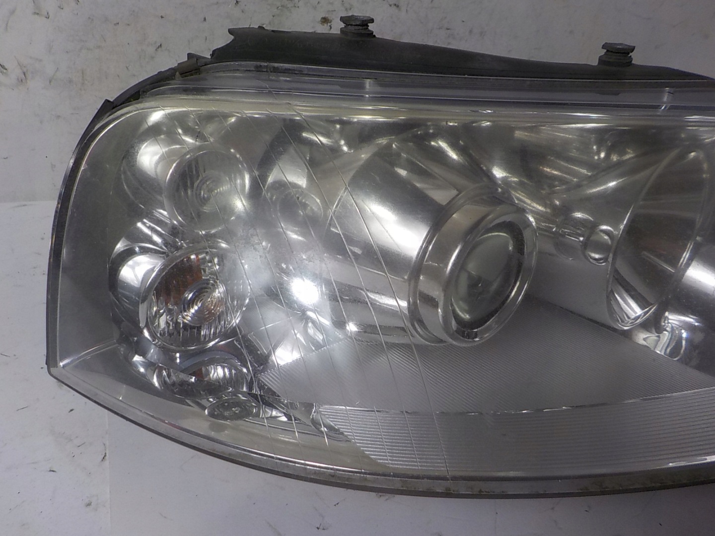 VOLKSWAGEN SHARAN and MK1 XENON LIFT light right front front UK