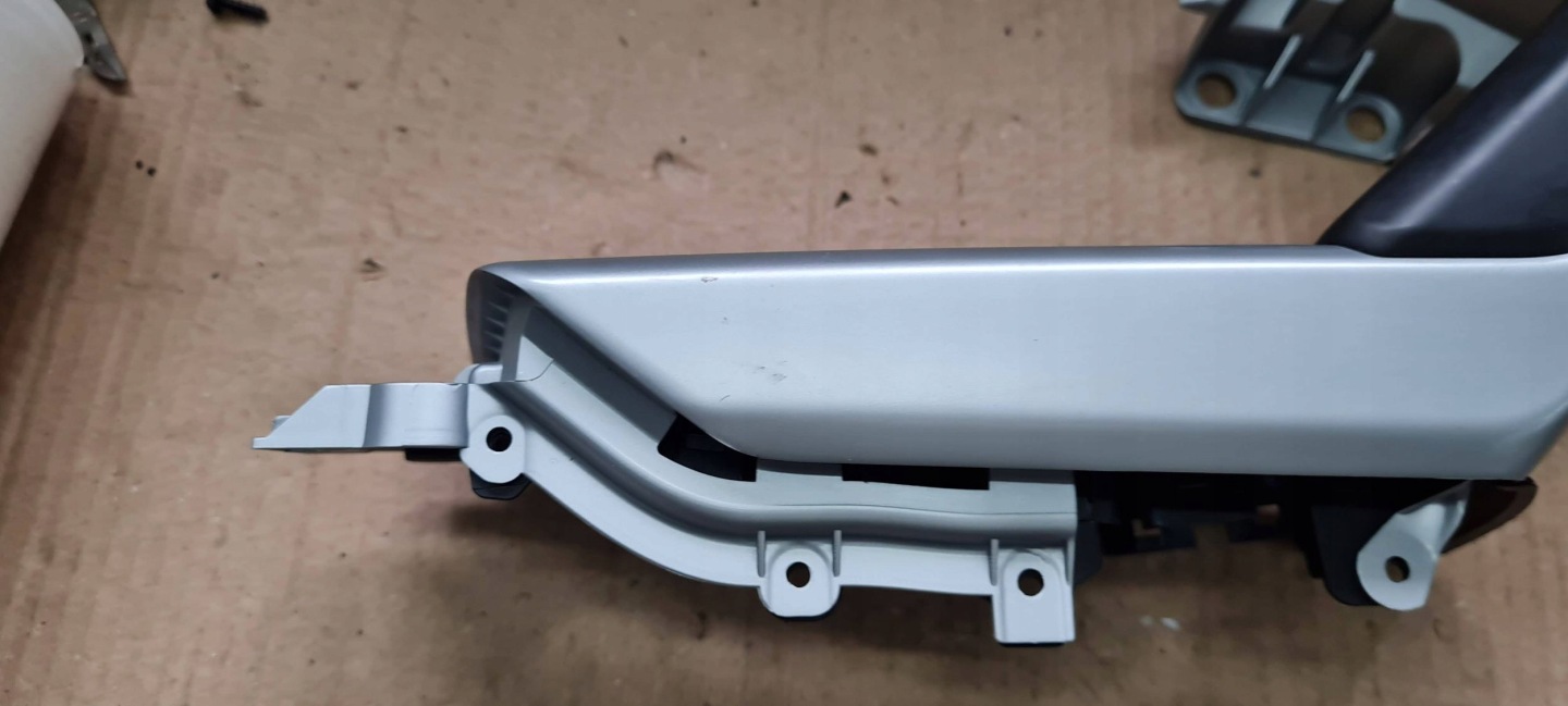 Q3 83A handle armrest door left front EU 83A867161B