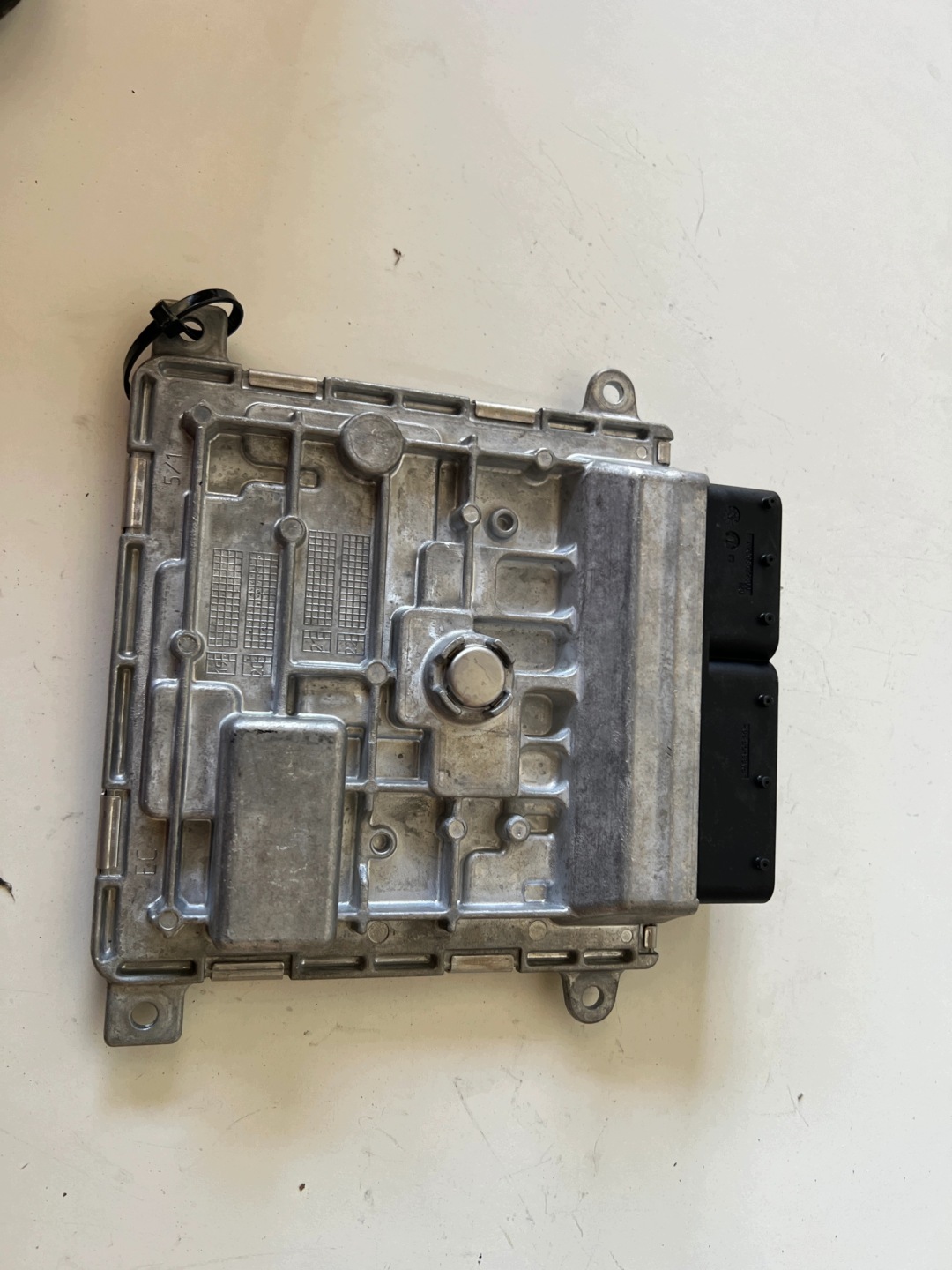 MERCEDES A KLASA 2021 1.3 computer ECU A2829003200 A2829012900 A2C17790300