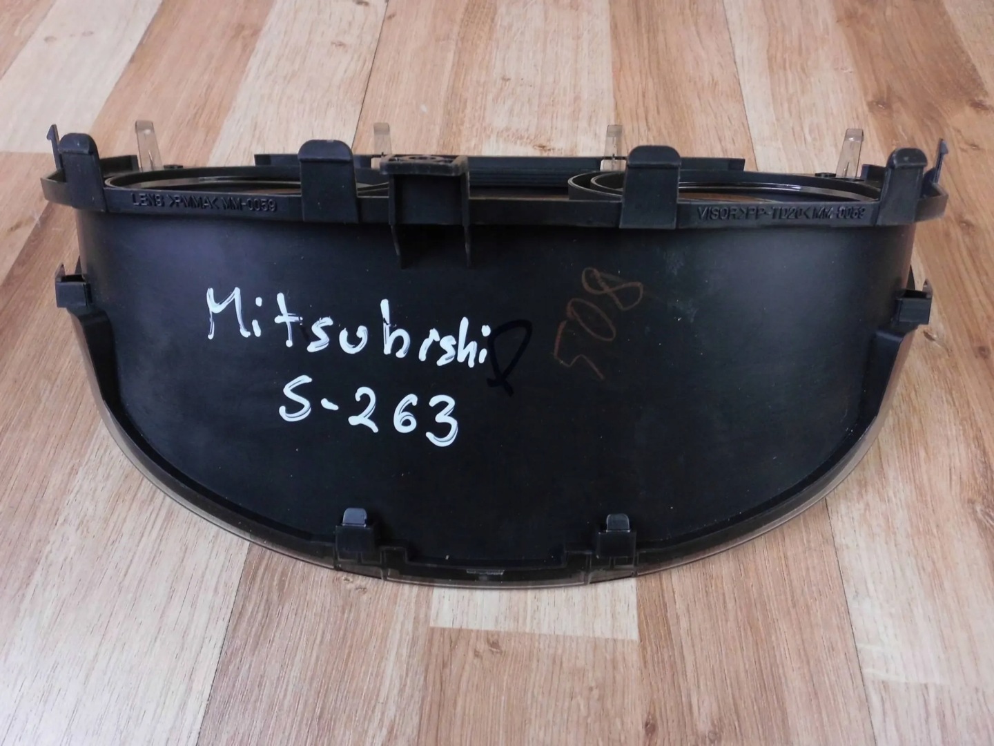 Mitsubishi Outlander III PHEV châssis couverture couverture compte tours
