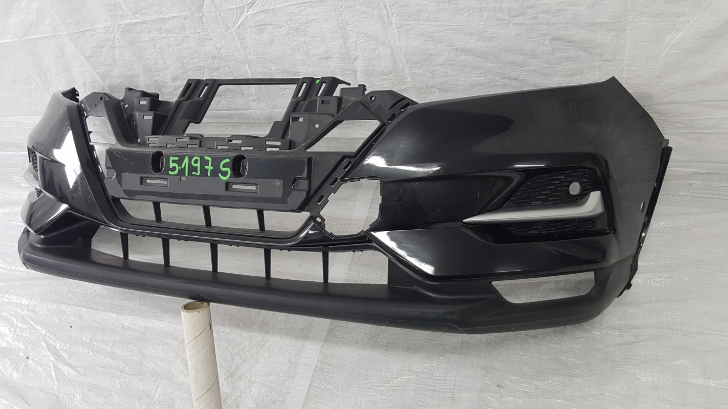 NISSAN QASHQAI 2018 - bumper front 5197