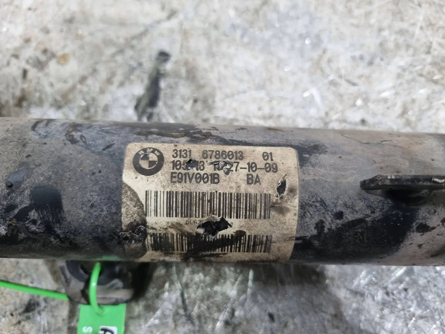 shock absorber left front 6786013 BMW E90 E91 3.0i