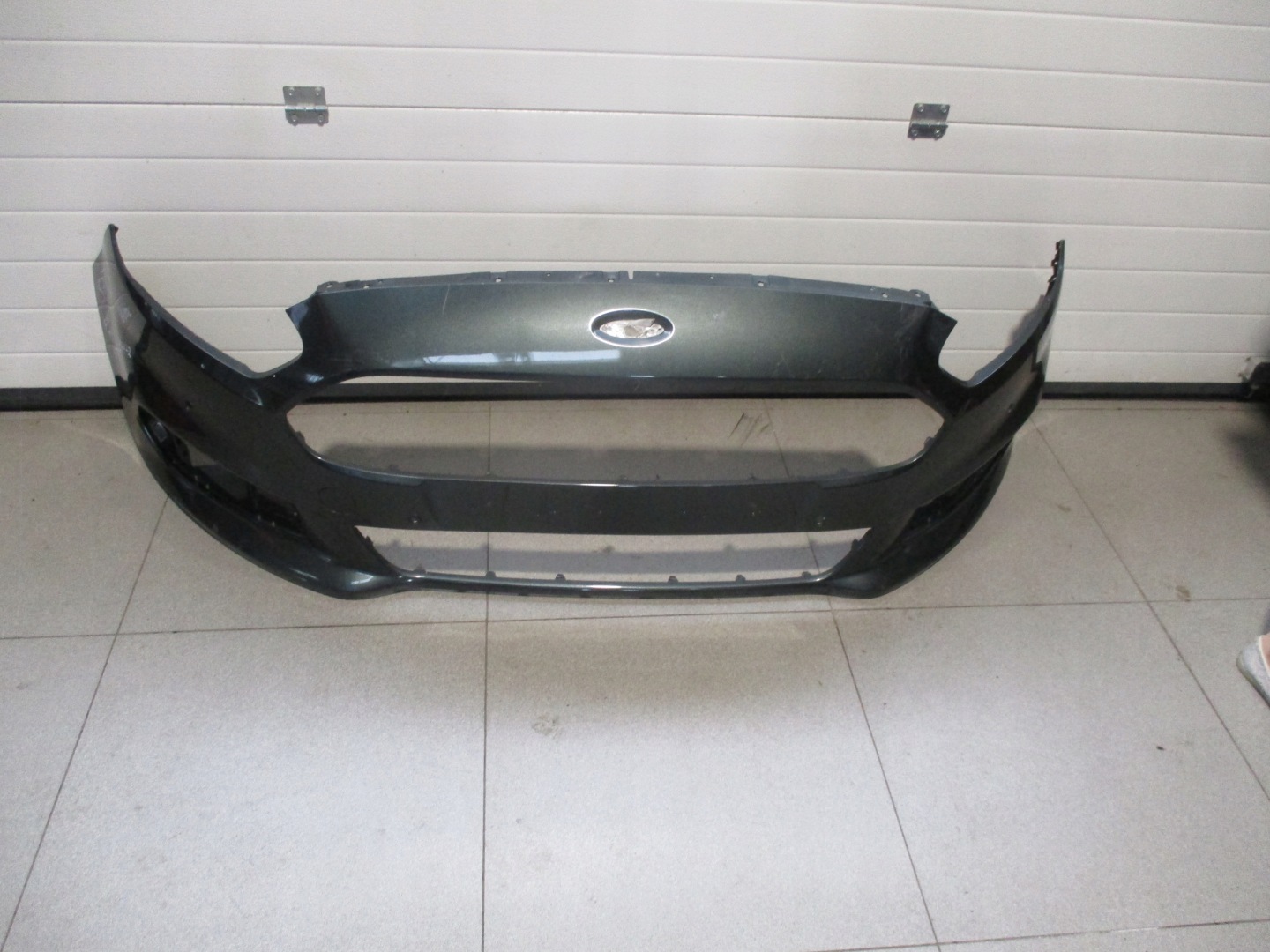 nárazník předek přední FORD S -MAX MK2 EM2B-17H772 6XPDC