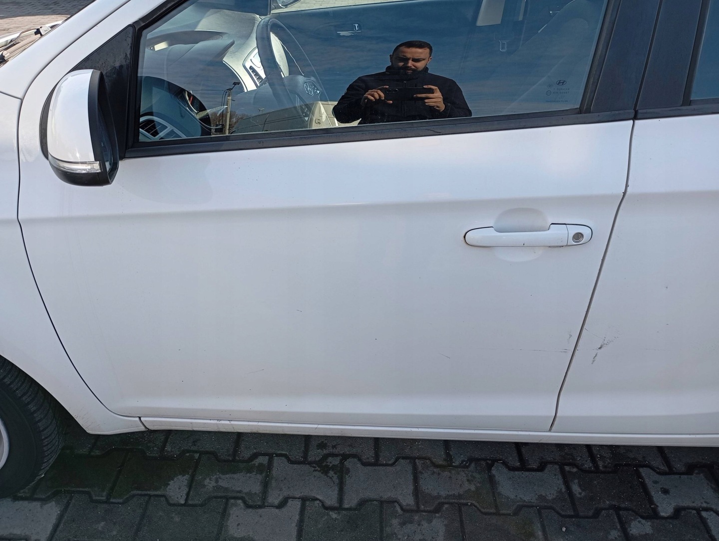 HYUNDAI I20 and 1 PBT 2008-2014 door front front left BIALE PHW 5D 5DRZWI