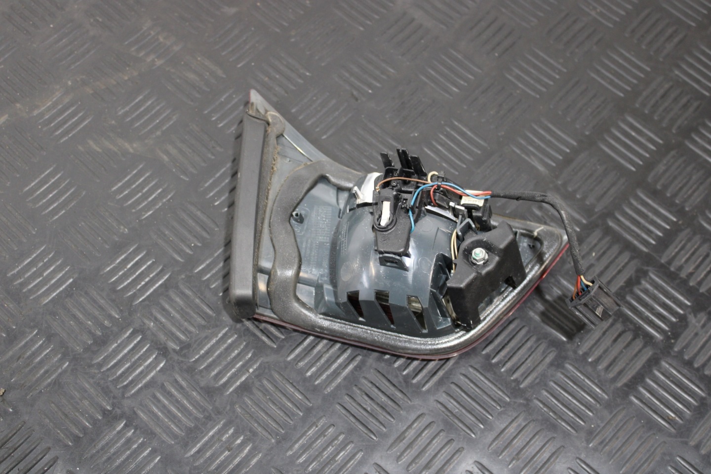 light bonnet right rear part 7296102 BMW 4 F33 CABRIO