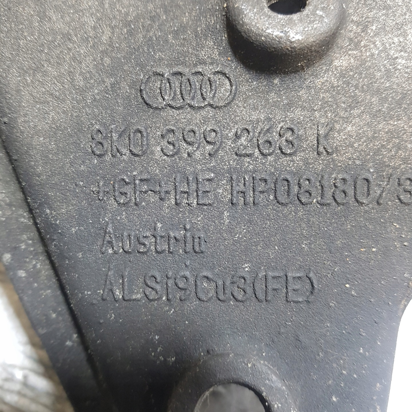 Getriebehalter AUDI Q5 8K0399263K