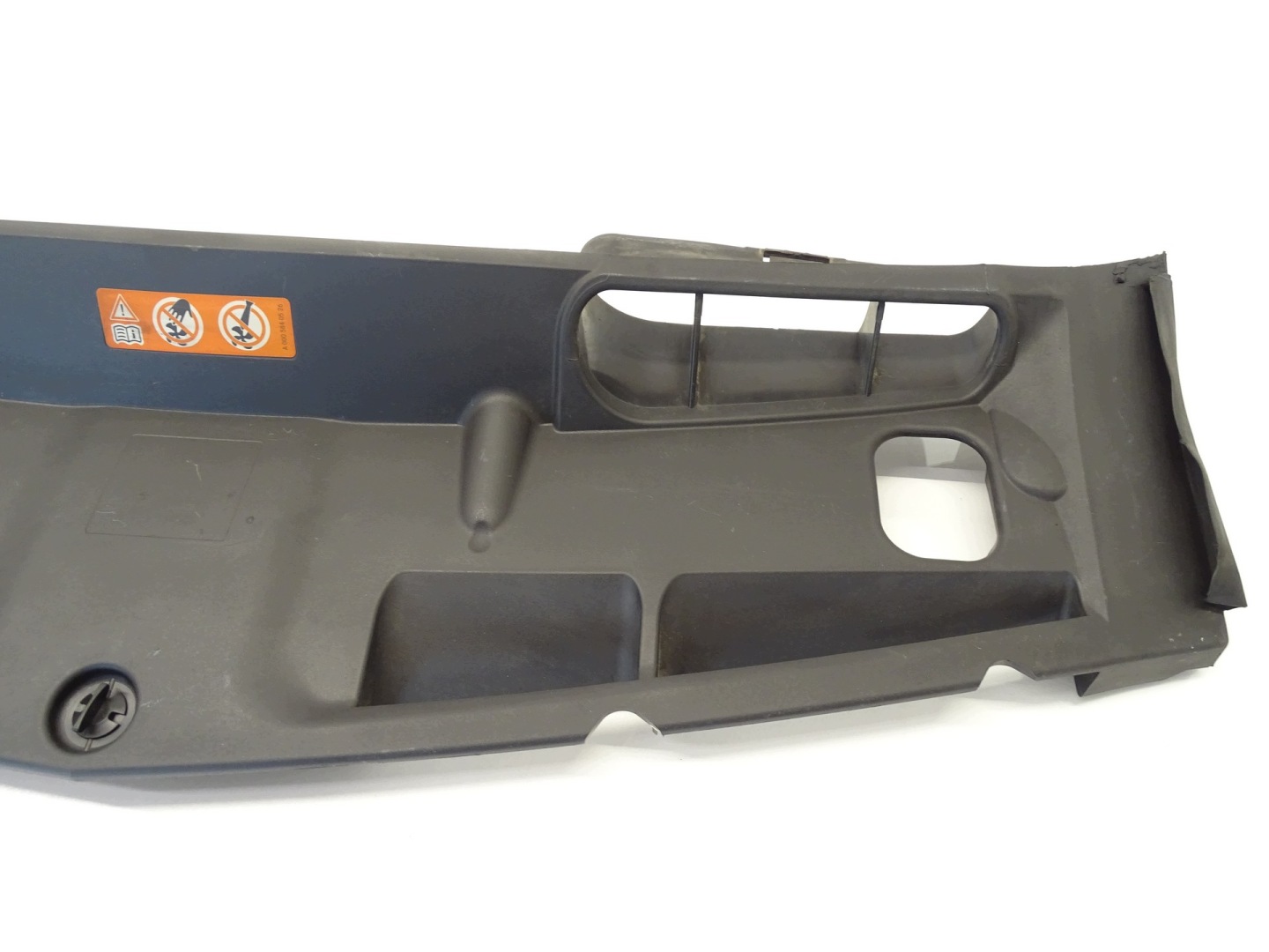 abdeckung frontmaske vorne oben MERCEDES W204 A2045000155