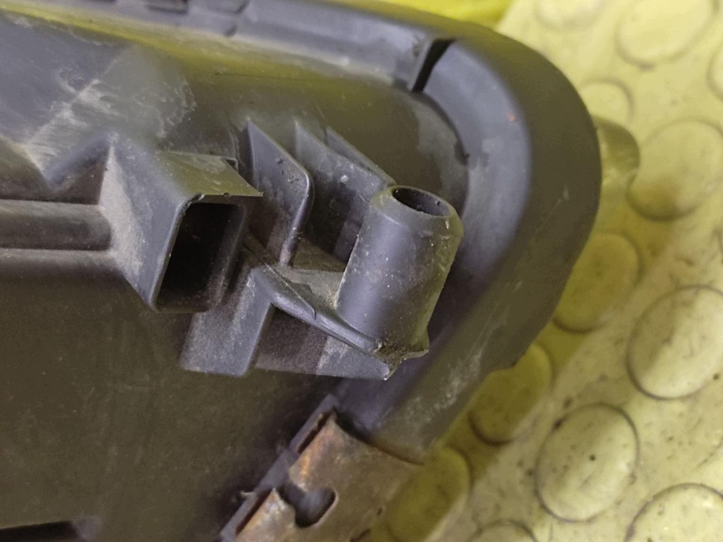 AUDI A4 B5 REFLEKTOR Licht links vorne 8D0941003E