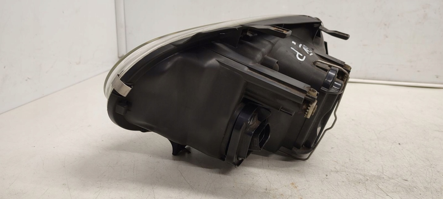 light front front right VW Golf IV 1,6 FSI