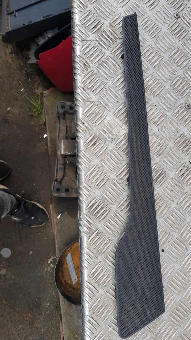 MERCEDES W212 cover boot left right A2128490603