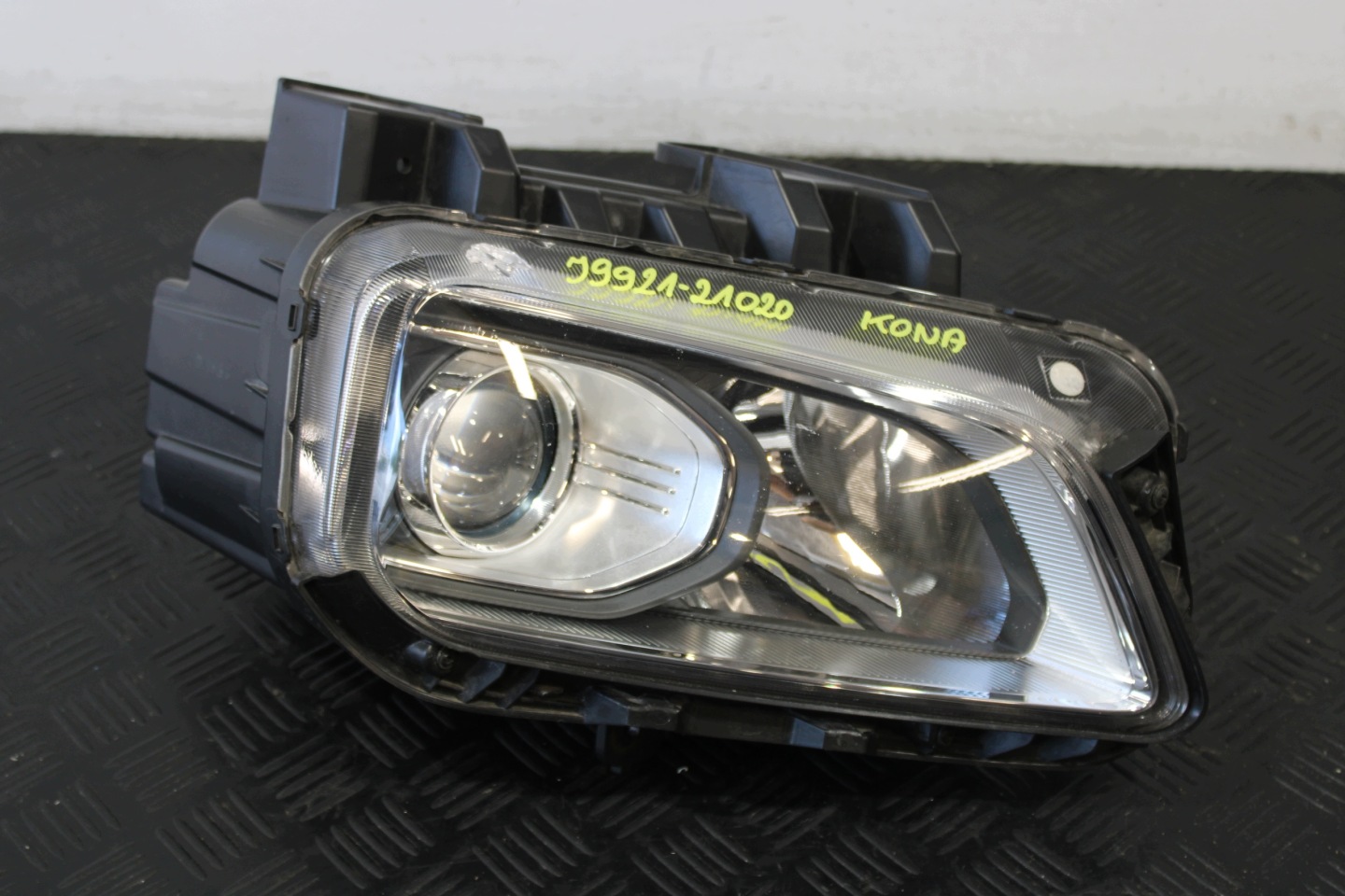 light right front front J9921-21020 HYUNDAI KONA 1.6 CRDI