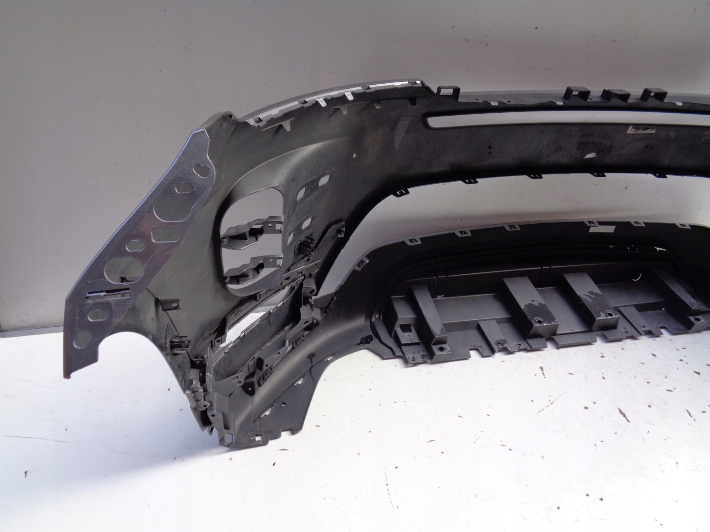 Frontstoßstange RANGE ROVER EVOQUE II 19- DYNAMIC NR 46067