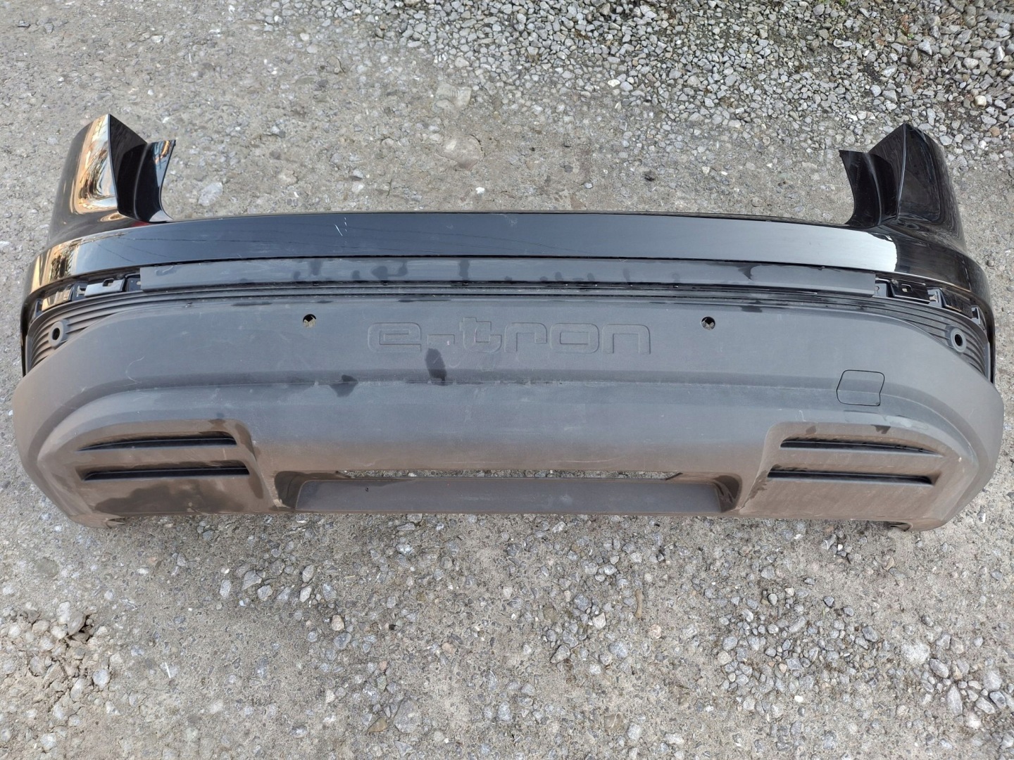 bumper rear AUDI Q4 E-TRON 2021R->