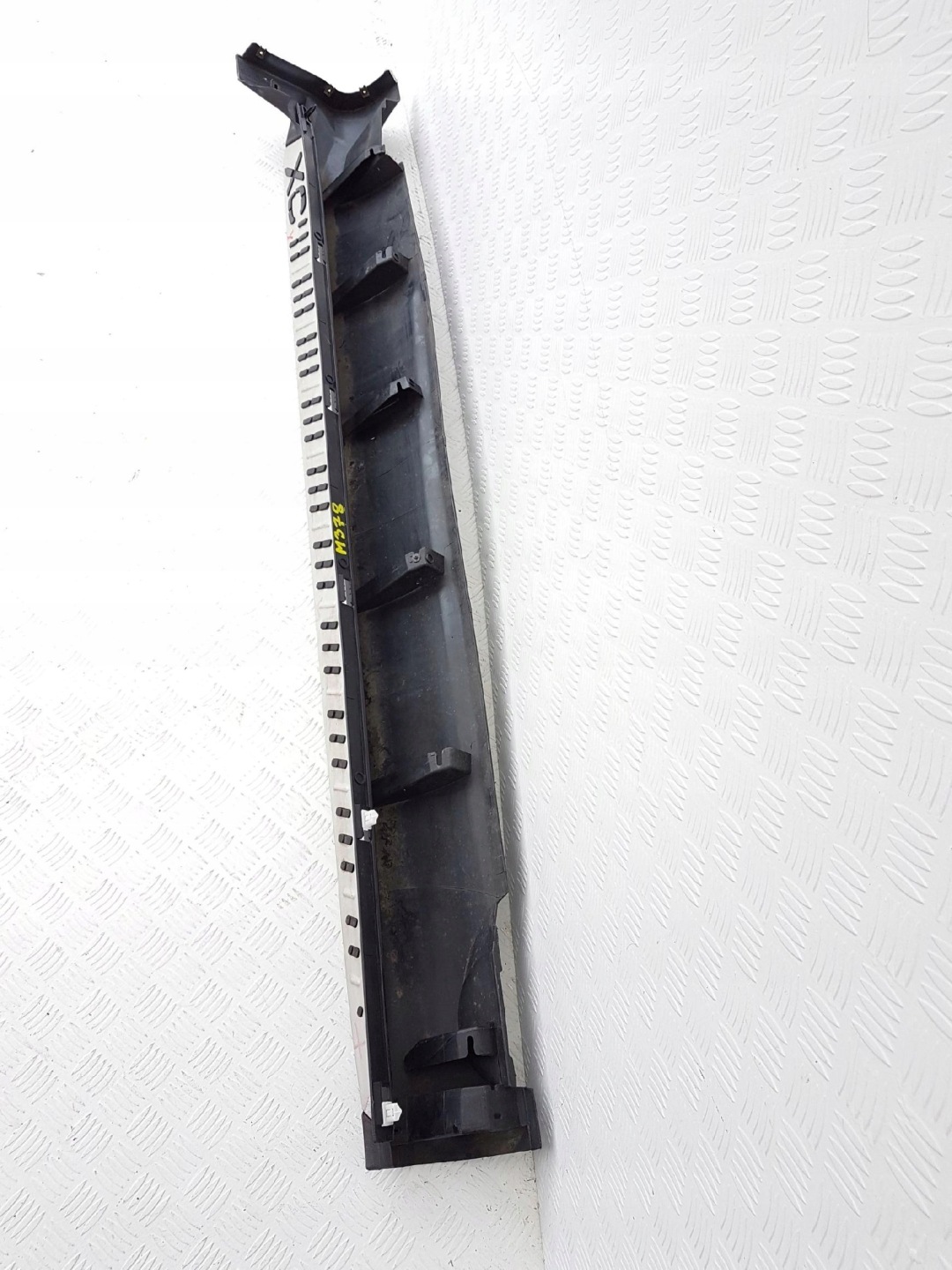 Stopien threshold right Volvo XC60 08-13 sheet metal