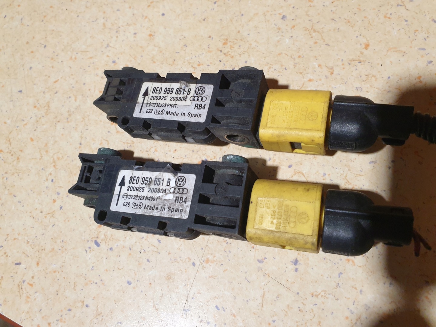 SENSOR airbag modul Bedienteil AUDI A4 2001- 8E0959651B