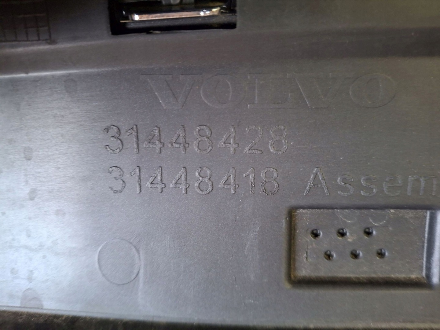 moulding for door right front VOLVO XC90 II XC-90 2014R->