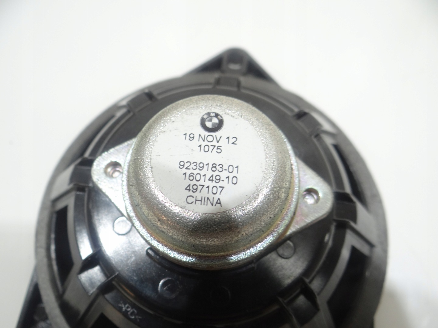 reprák střechy levý BMW F11 9239183