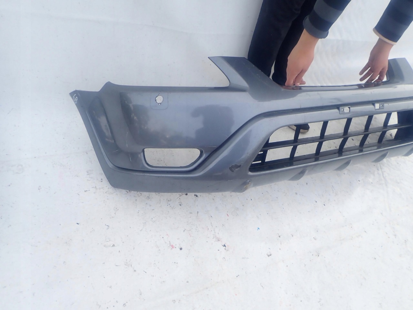 HONDA CR-V CRV 01-04 bumper front front washer