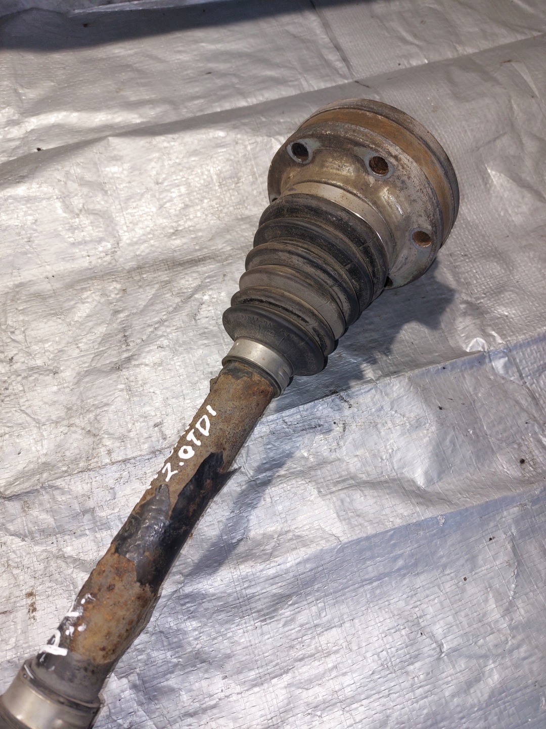 semi-axis left front VW TIGUAN and 1.4TSI