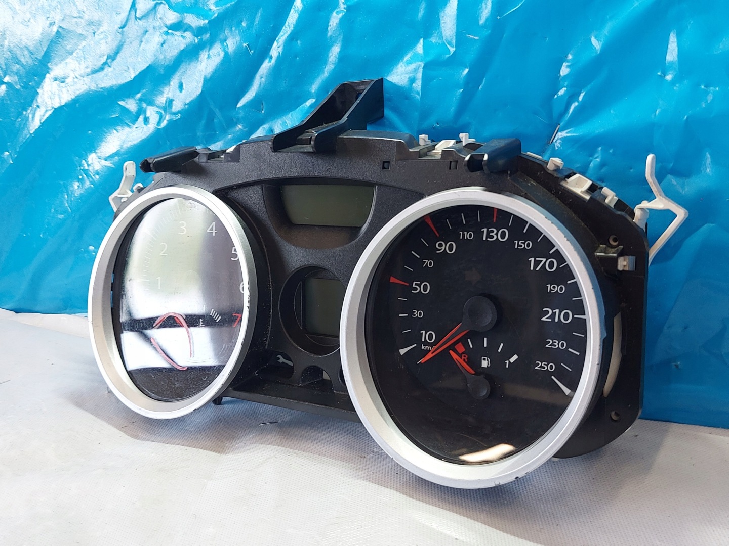 dials clock MEGANE II COUPE 2.0 16V 8200408790