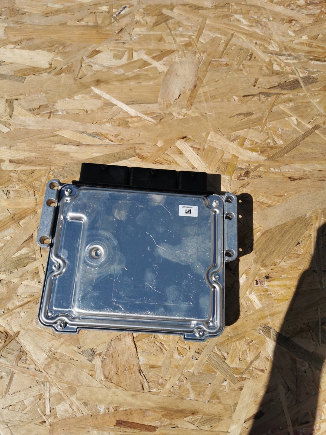 RENAULT control unit computer of the engine 0281034420 237106319R new original !!
