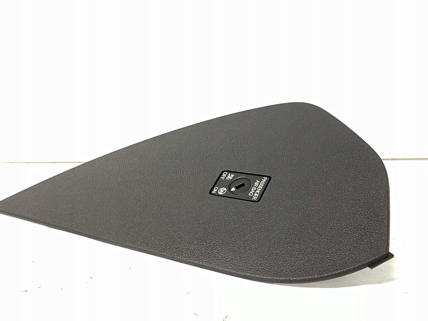 VW PASSAT B8 Couvre Console du tableau de bord 3G1858248C