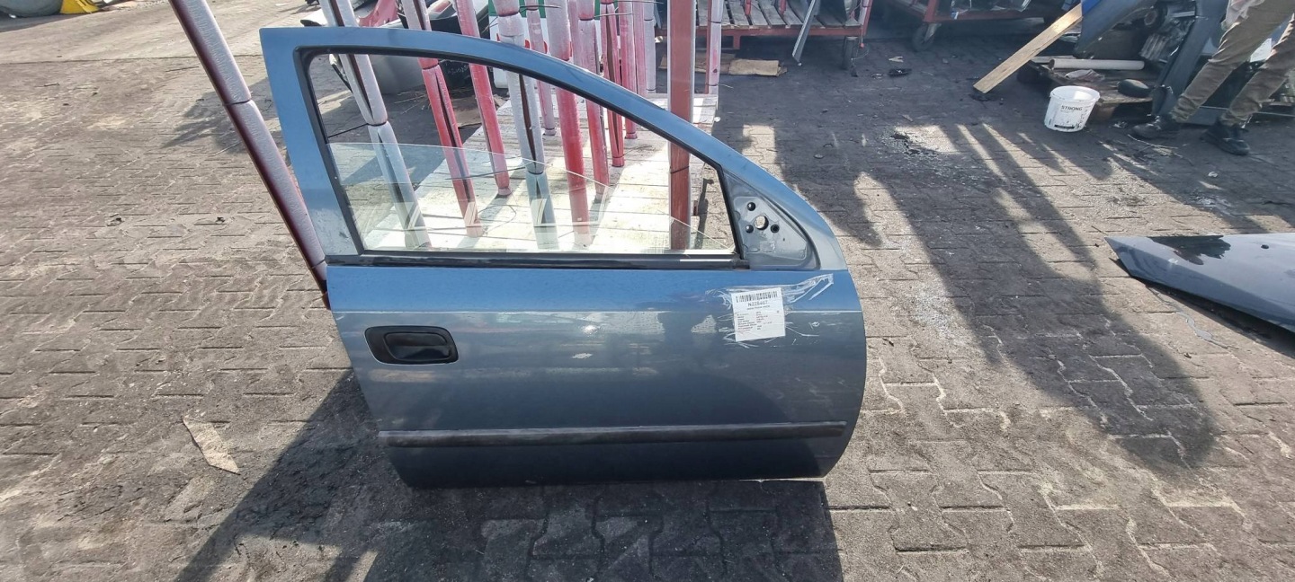door right front 25L OPEL ASTRA II G 5D HB
