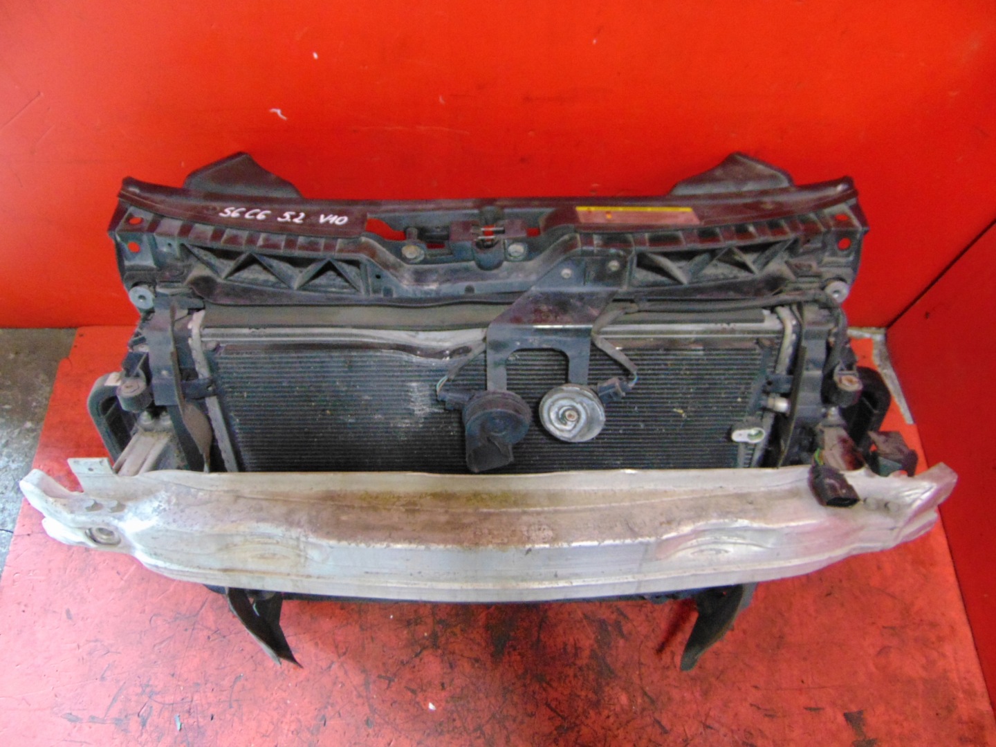 AUDI S6 C6 5.2 V10 support panel for radiators radiator WENTYLATO