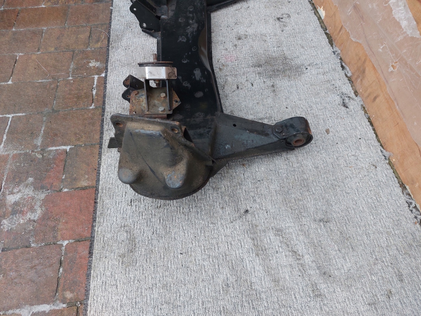 axle beam subframe springing front ASTON MARTIN DB7 01r
