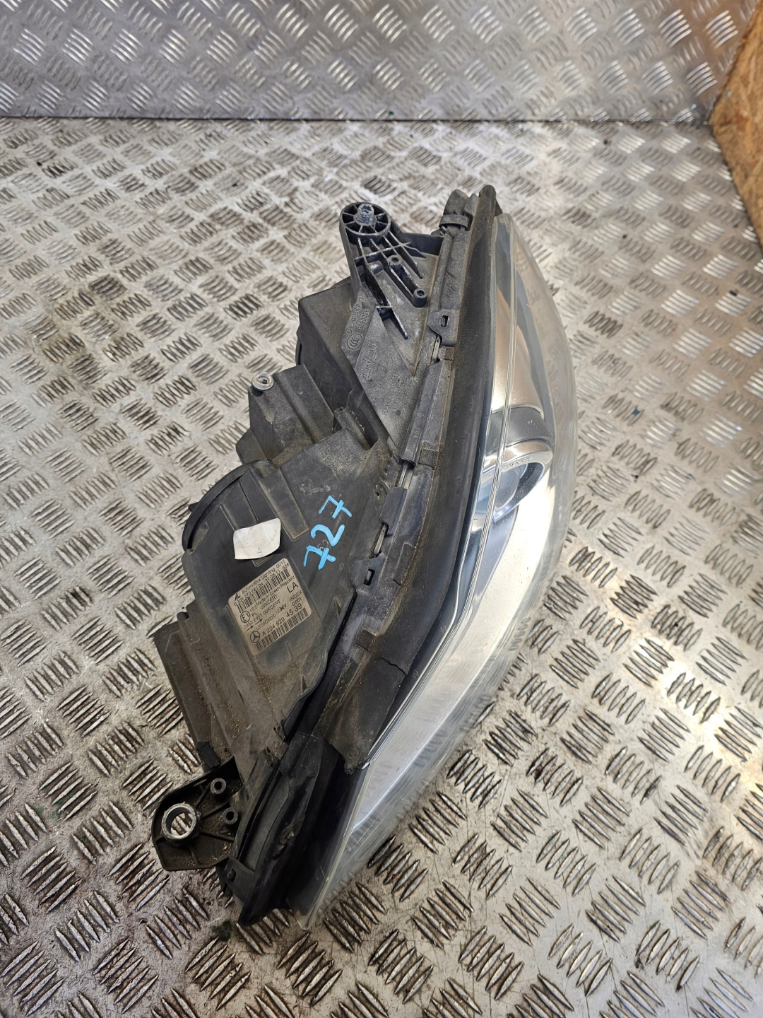 MERCEDES C W204 204 LIFT light left front left front XENON ILS