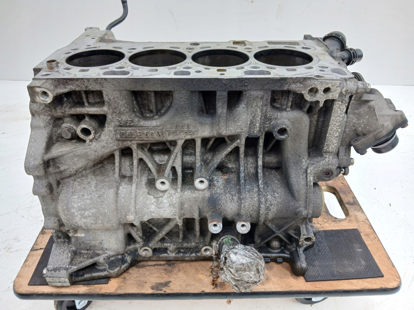 BLOK Motore BMW E90 N47D20A OE 7797922