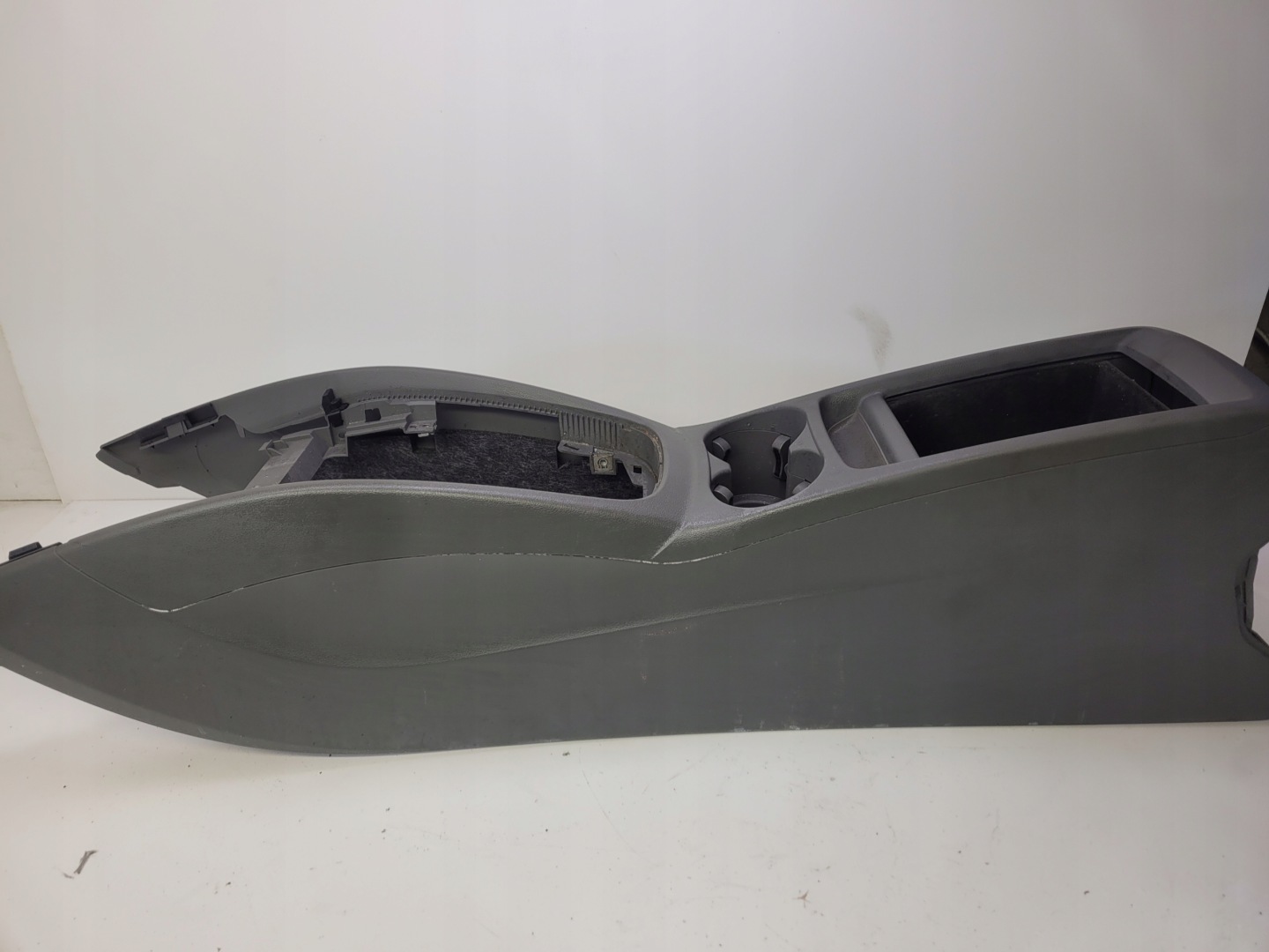 TUNEL MITTE AUDI Q5 8R 8R0863242 GRAU !!!