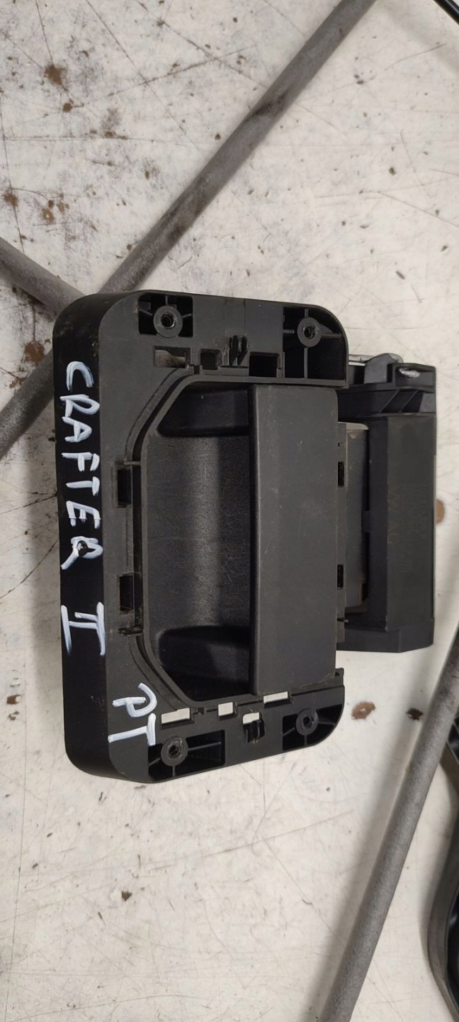 lock handle rear part rear right VW Crafter II 7C0