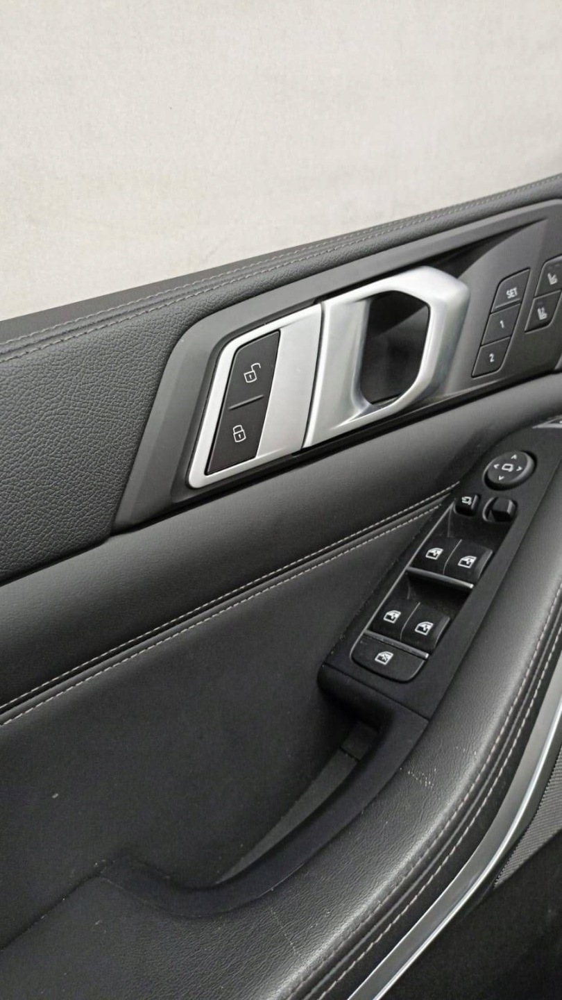 BMW G05 upholstery door side front rear part KOMPLET blinds