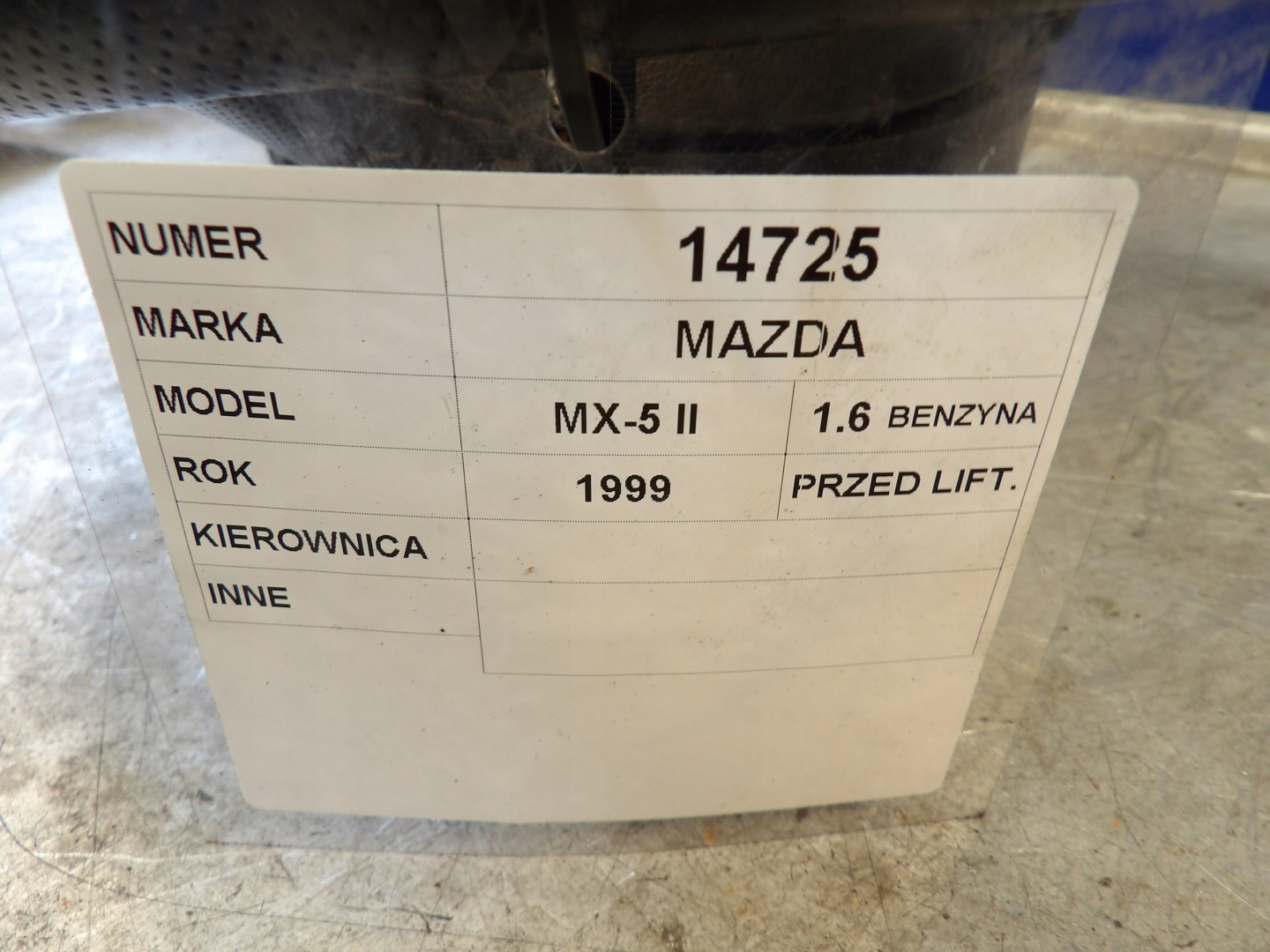Mazda MX5 II volante 1,6B