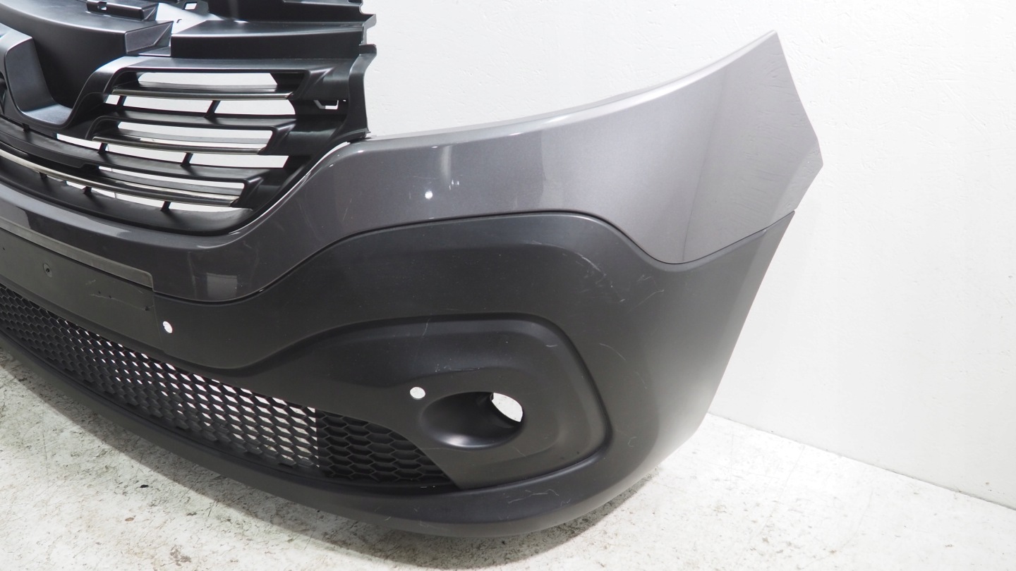 Renault Trafic III bumper front front 620223380R