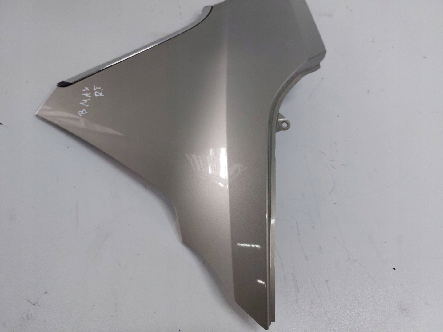 FORD B-MAX Couverture Aile Arrière Droit AV11-R29612-CE