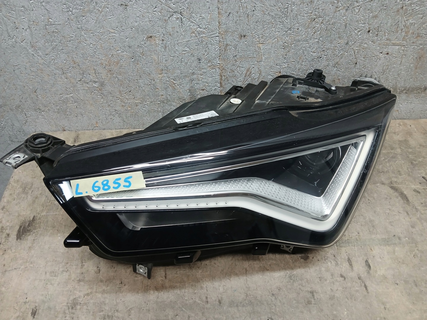 feu avant gauche SEAT ATECA 576 20- FULL LED 576941031B