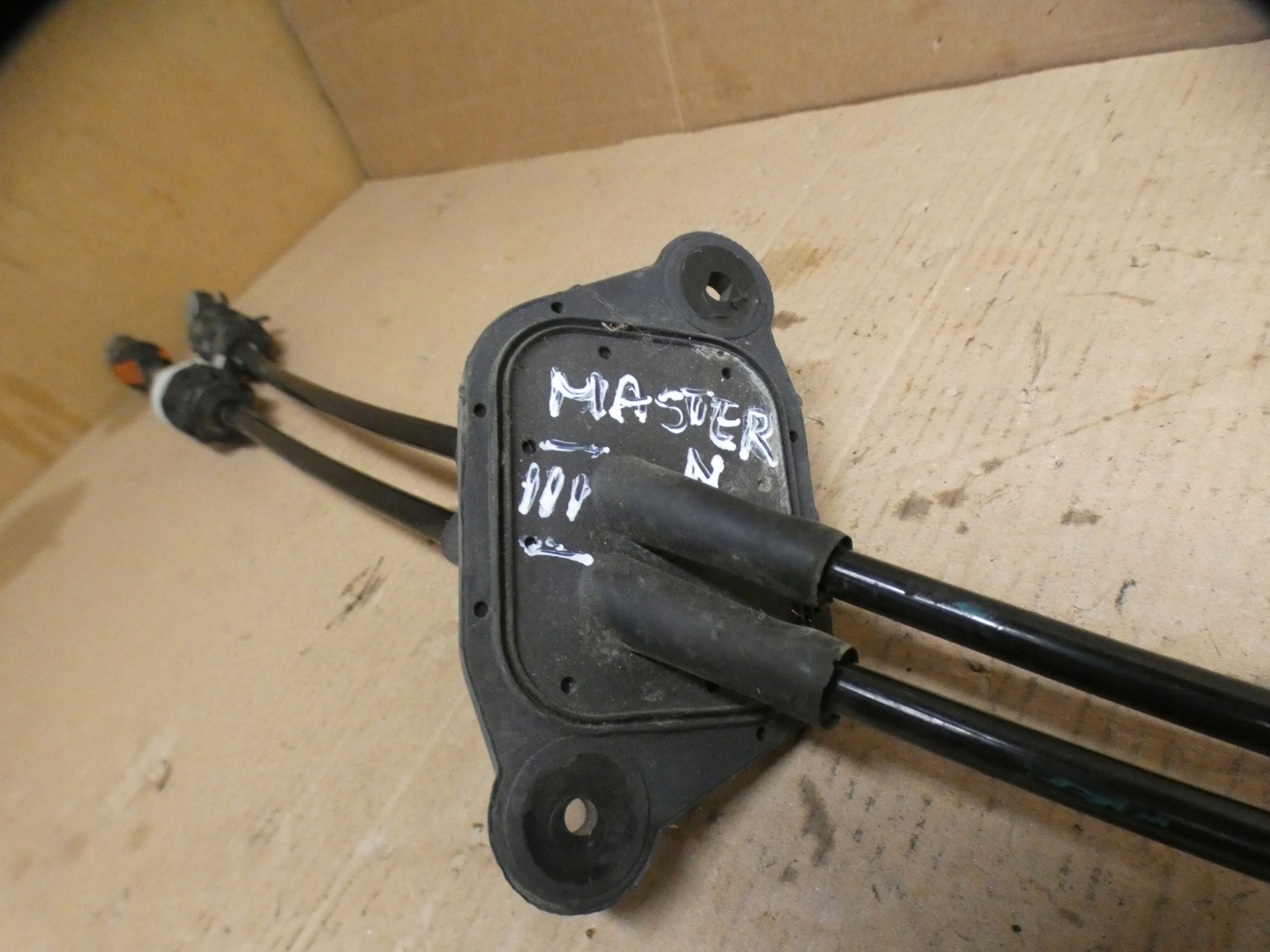 Câble Mécanisme levier vitesse Engrenage 2.3 DCI RENAULT MASTER III IV 349352849R