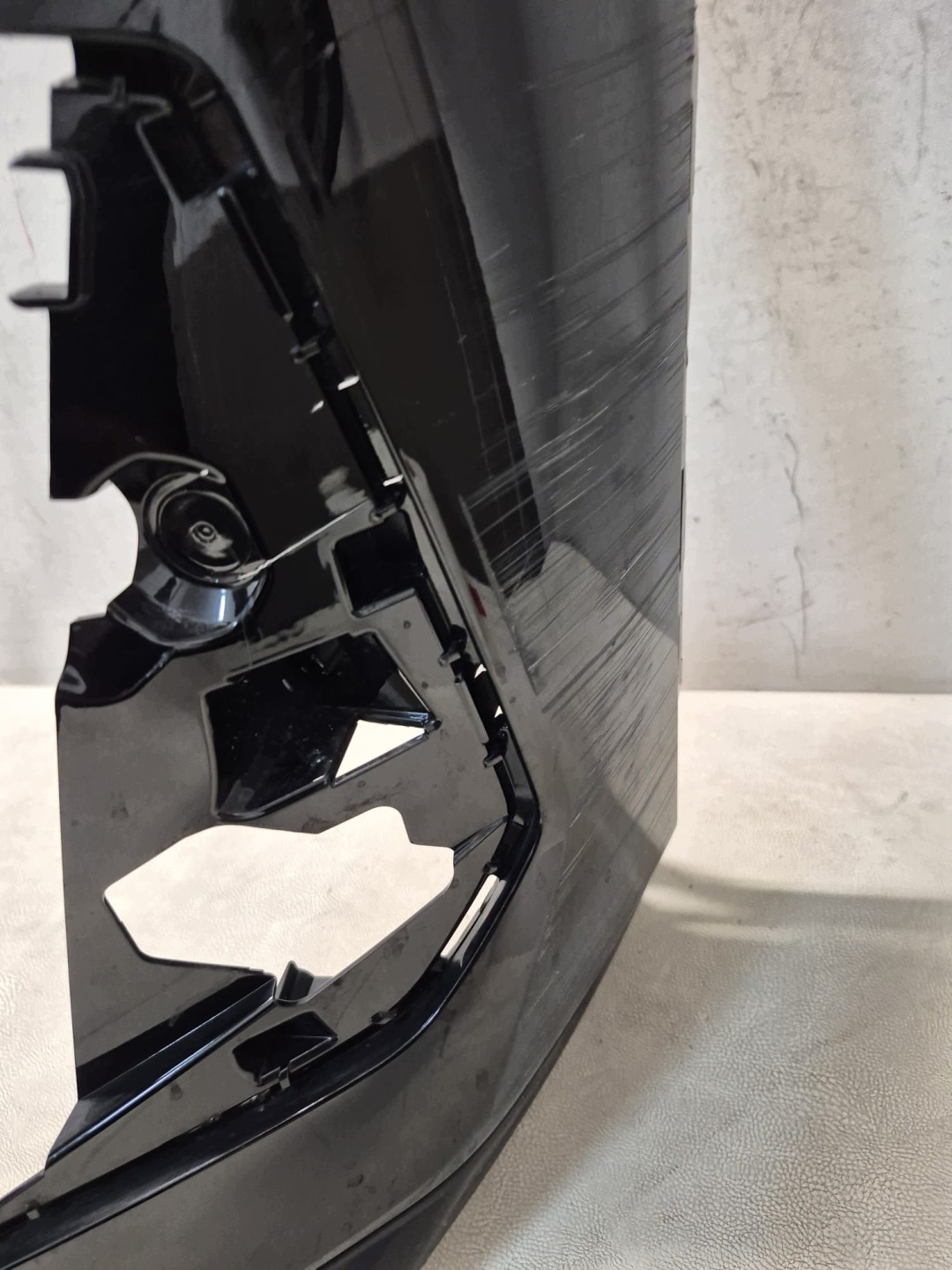 PEUGEOT 408 22- bumper front front grid 9844515080