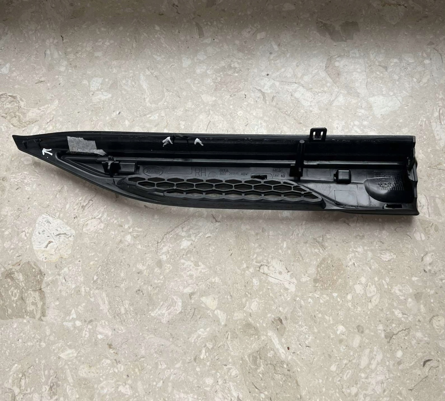 RANGE ROVER EVOQUE 13-18 intake air w blotniku right BJ32280B10AB