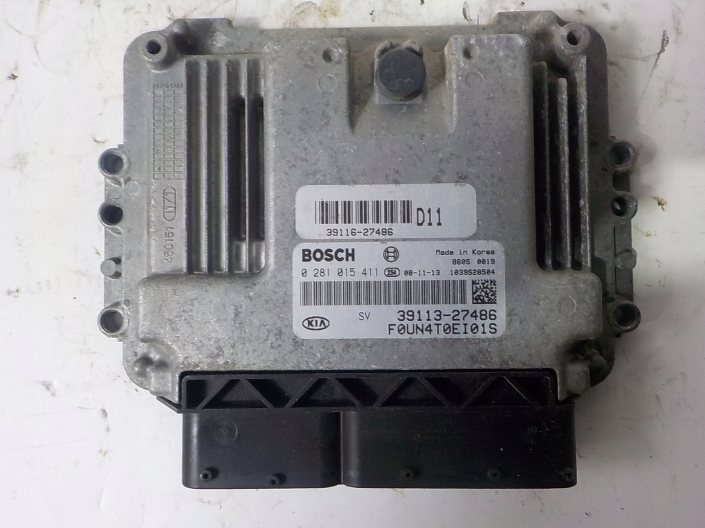 KIA CARENS III computer control unit 0281015411 39113-27486
