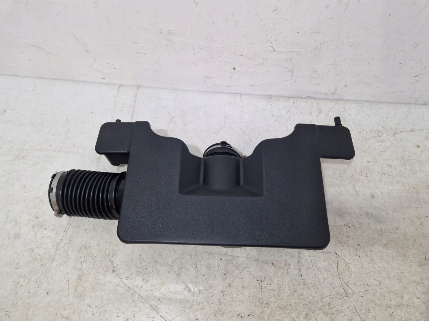 CADILLAC ESCALADE IV 2014 - 6.2 V8 REZONATOR DOLOT filter 20931028