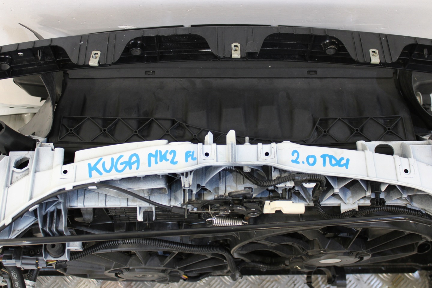 support panel for radiators front pillar radiator FORD KUGA MK2 2,0 TDCI