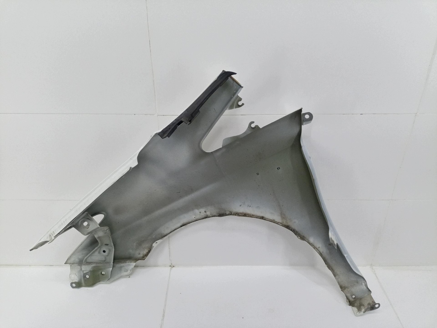 fender front right side Toyota Prius 3 XW30 ZVW30 2011